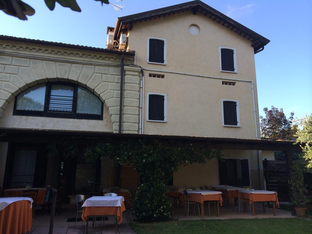 Il Podere Del Convento Виллорба Экстерьер фото