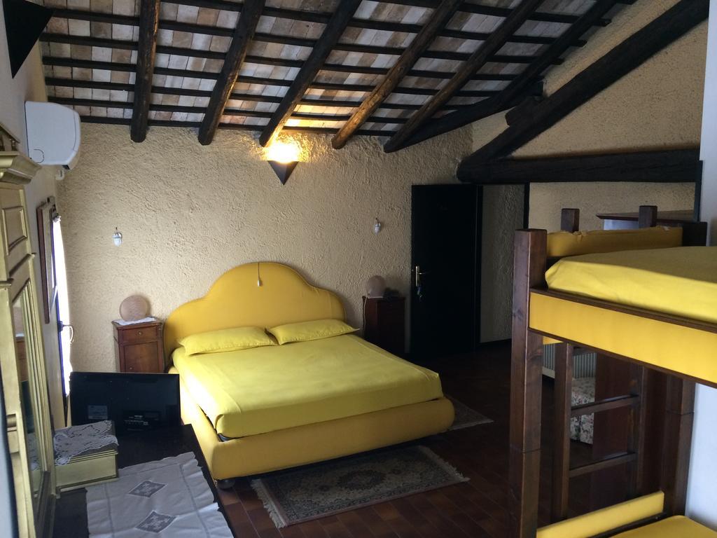 Il Podere Del Convento Виллорба Номер фото